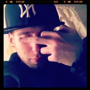 Meet your Posher, Evan